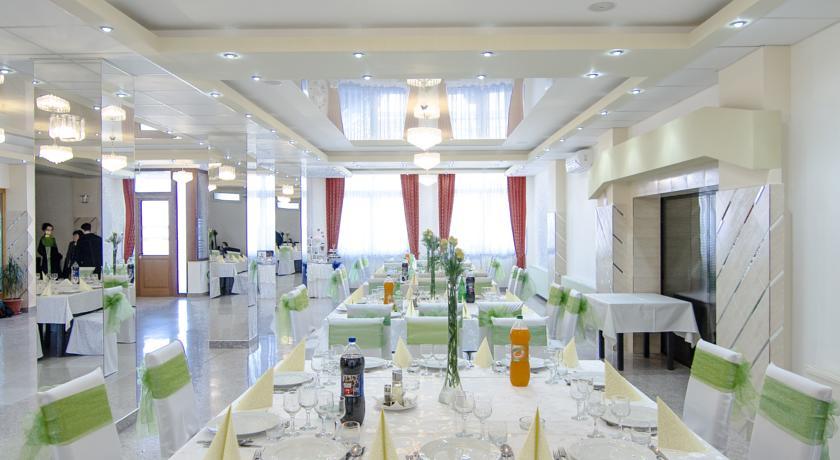 Hotel Seneca Baia Mare Exterior foto