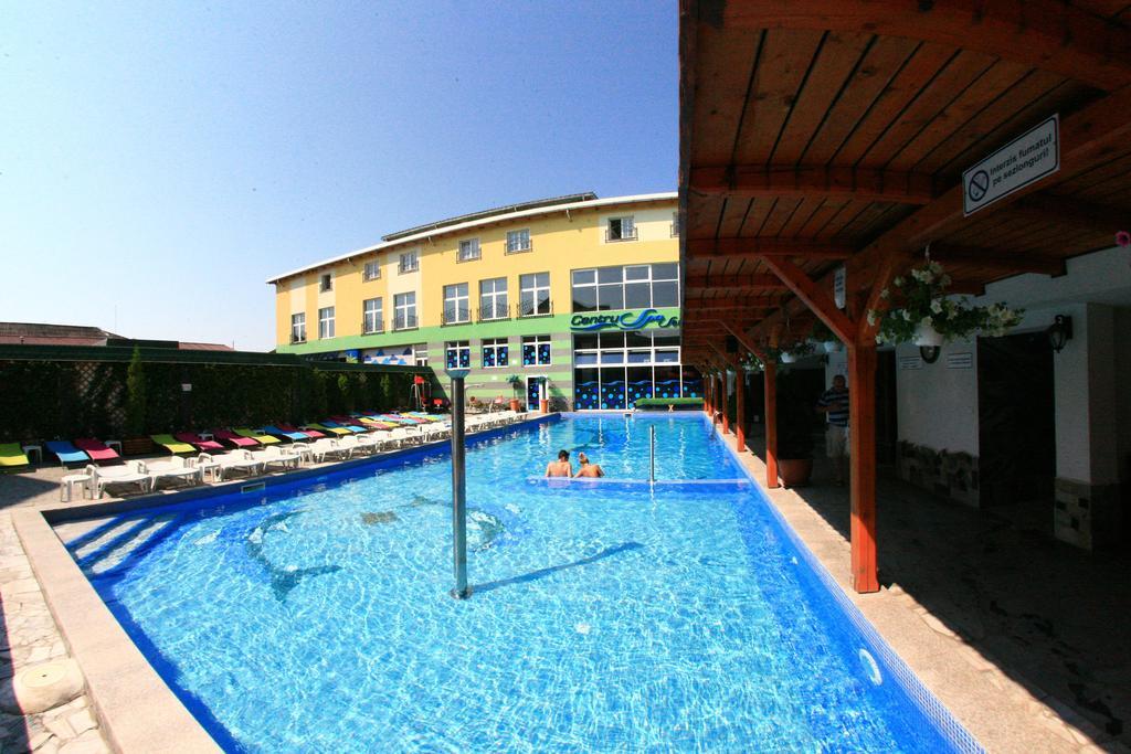 Hotel Seneca Baia Mare Exterior foto